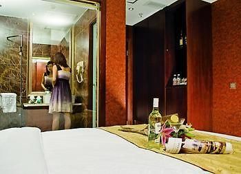 Chengdu Care U Well Hotel Jinjiang  Ngoại thất bức ảnh